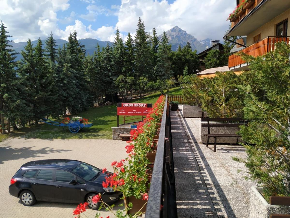 Appartamenti & Wellness Piero Gros Oulx Exterior foto